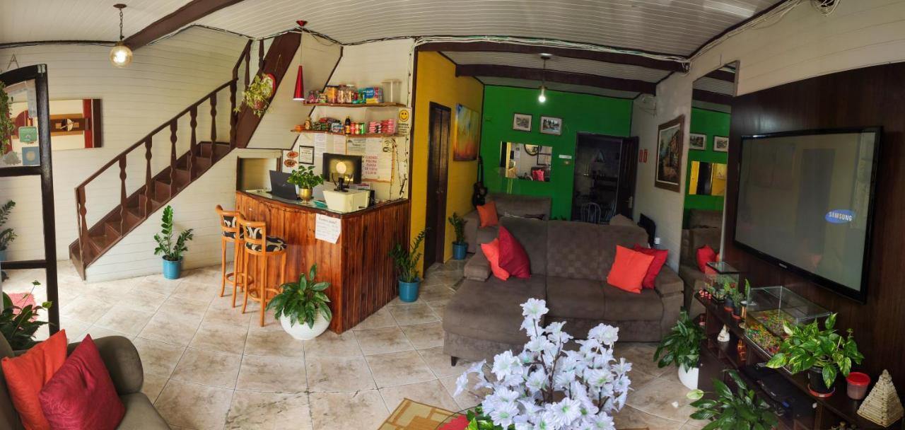 Pousada Alojaki Hostel Praia Grande  Exteriér fotografie